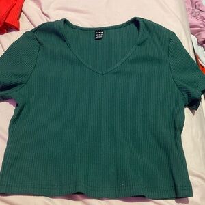 Freshly washed. Never been worn.